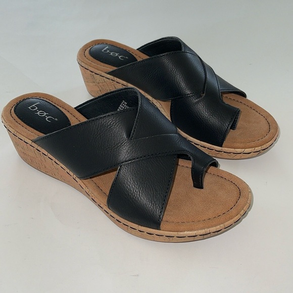 b.o.c. sandals wedge toe-loop black size 9 NWT - Picture 3 of 15